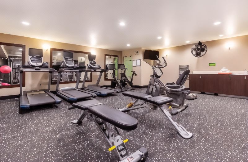 La Quinta Inn & Suites by Wyndham Spokane Valley photo 2