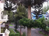 Villa Kota Bunga Dahlia