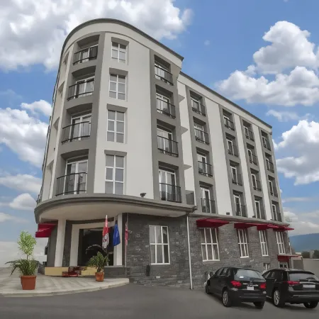 Hotel Grand Palace