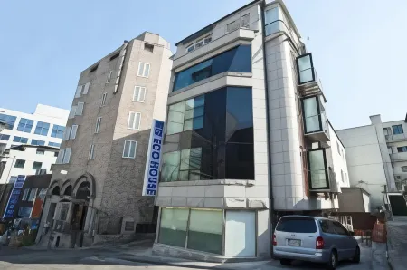 Myeongdong Ecohouse