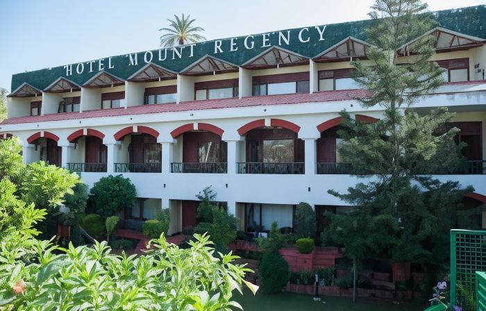 Hotel Mount Regency