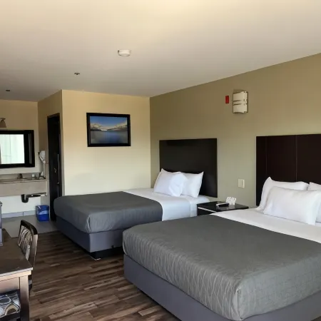 Yosemite Sierra Inn