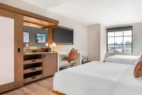 Cambria Hotel Denver Downtown RiNo - bar