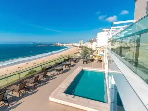 Arena Copacabana Hotel