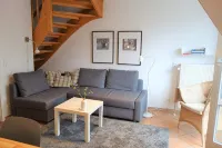 Vacation apartment in a thatched house, directly on the beach for 2-4 people - Huoneistot