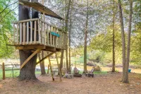 Chain of Lakes Escape with Hot Tub & River Access! - 4-Star