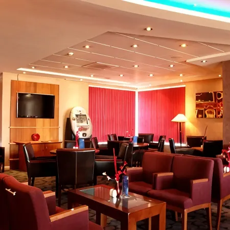 Holiday Inn Express SWINDON CITY CENTRE by IHG