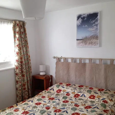 Apartment on the ground floor - 2 bedrooms - in villa on Anglet (BASQUE coast)