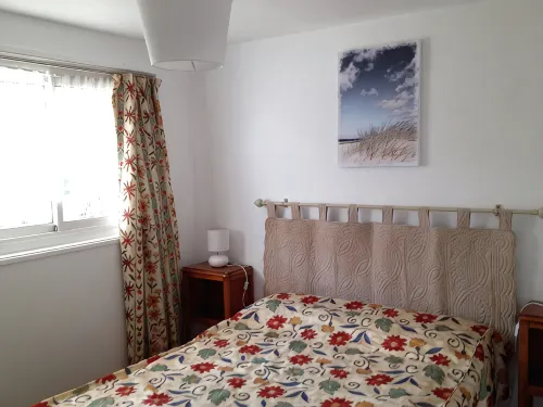 Apartment on the ground floor - 2 bedrooms - in villa on Anglet (BASQUE coast)