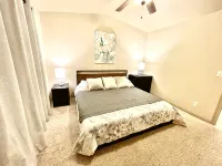 Work/Vacation Townhouse #4 - 3 bdrm 2.5 Bath