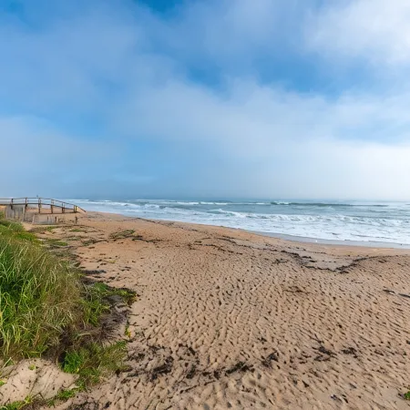 Sophisticated Oceanfront Luxury Condo