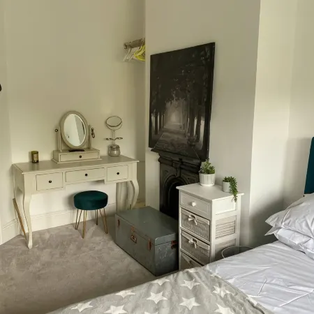 Luxury Central Hale living