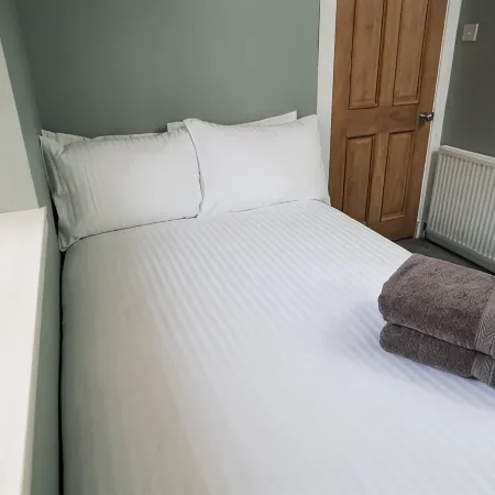 6 the Maltings, Stunning 1st Floor Apartment in Fishing Village Crail. Hotels in Crail