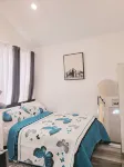 Private, Quiet, Cozy Studio Guesthouse with 75" TV WiFi etc. In Watertown. のホテル