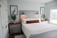 Beautiful Beau Coast Home w/ Pool, Bikes, EV Charger & Dock Access - Homestays