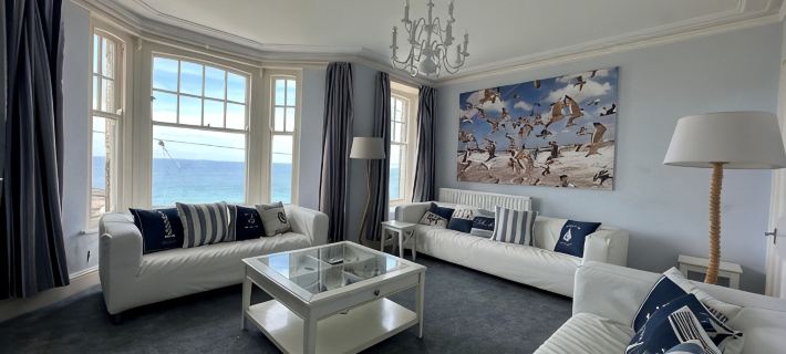 Bay Watch House, St Ives With Sea Views of Porthmeor Beach, Parking For 2 Cars. Ξενοδοχεία στην πόλη Σαίν Ίβς