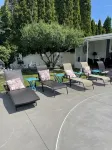 Kozy Retreat with Pool - con encanto