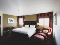Swans Brewery, Pub & Hotel Hotels near Old Town