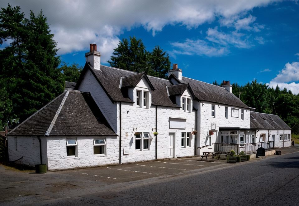 Ballinluig Rooms & Suites - Housity