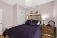 Sale! 5Star Reviews Luxury2 Bedroom House Pool, Steps from Ocean/Beach, Sleeps 4 - 4-Star
