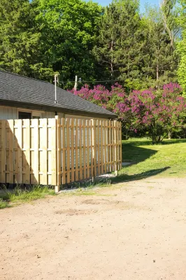 Entire Home in the heart of Sugar Camp on beautiful Bass Lake. No Cleaning Fee!! - 3 stjerner
