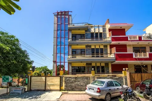 Sunshine Residency Castle Pvt Ltd - Homestays