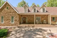 Wooded Luxury Home - Boutique