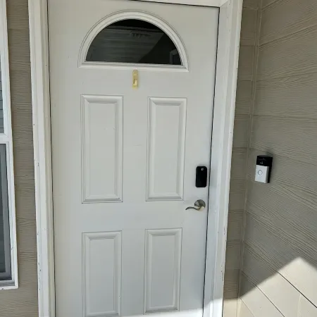 Comfort Style Home in Beautiful Lewiston, Idaho! Centrally Located, Pet Friendly