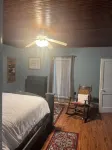 Peace and quiet of country living within minutes of city amenities. - 3 stjerner