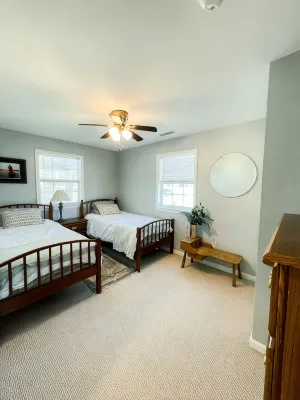 Cozy Cottage with Private Dock- Chesapeake Bay/ Cambridge (Pet-Friendly) - Homestays