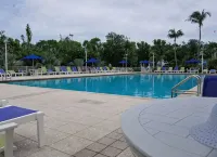 Condo in the Keys - Beach