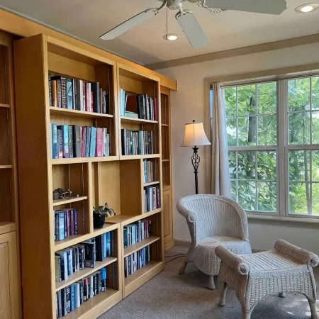 Unwind at this peaceful oasis on the Ouachita River in Caddo Valley.