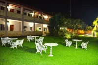 Taba Hotel - bars