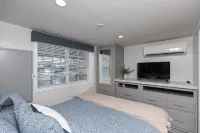 Watch the magnificent sunsets from Island Life! - 4-Star