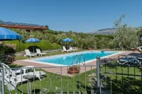Masseria Santa Lucia - Pools
