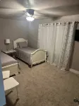 Schertz Country Farmhouse on 1 acre with Gameroom - Wifi