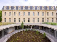 BABEL COMMUNITY Hôtel Bordeaux Hotels near Chartrons