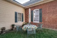 Landmark, accessible home in the heart of Belleville’s historic downtown - Wifi