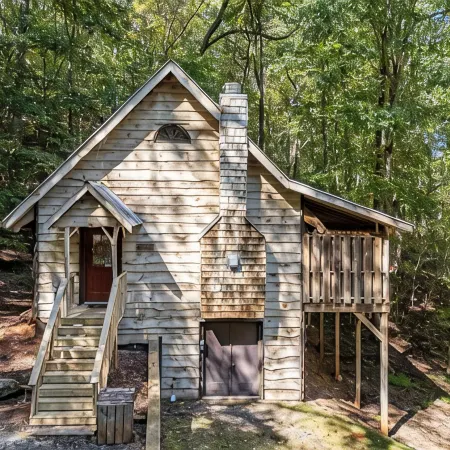 Peaceful Creekside Cabin with Hot Tub + Game Room