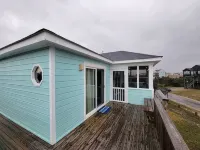 Ocean & Sound Views, 4BR house, Private Pool & Hot Tub, WiFi, AC, Dog Friendly - Pools