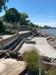 LAKESIDE RETREAT-Overlooking the scenic beauty of Lake Erie, Lorain,Ohio - 4-Star