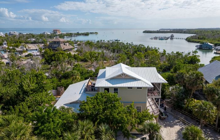 Solitude North Captiva, Carts, Dock, Private Pool, Club, Sleeps 12