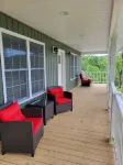 RiverView Cabin 2 Bedroom/1 Bath, Deck w/Hot Tub & Beautiful View/Fire Pit/Grill - 3つ星