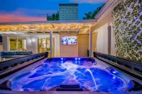 Hot Tub, Putting Green, Game Room! - พร้อมWifi
