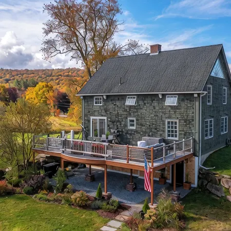 Stunning 3 Br Timber Frame Ski Retreat on 6 Acres