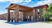 Econo Lodge - 2-Star