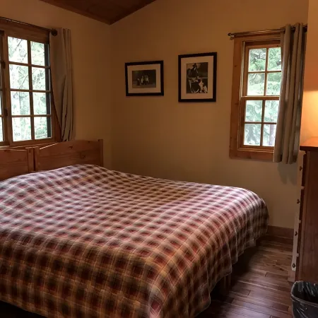 Doig Cabin: Support a great cause while on vacation!