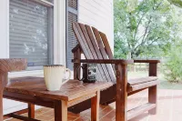 Historic Farm House on 400 Acre Cattle Farm near Clemson, SC - Boutique
