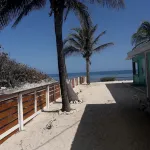 Serenity on the Bay1 - One Bed Cayman Brac - Airport Shops Restaurants Close! - WiFi