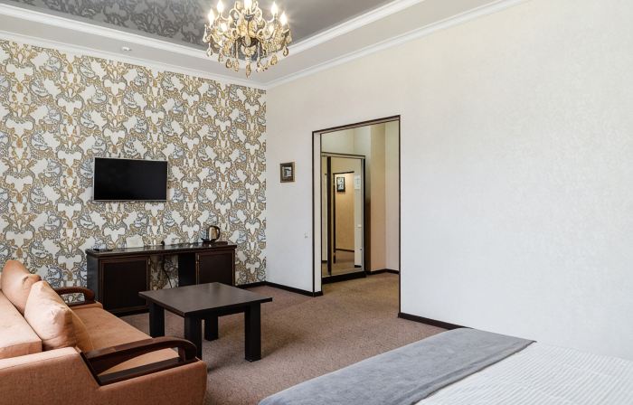 Gold Star Hotel